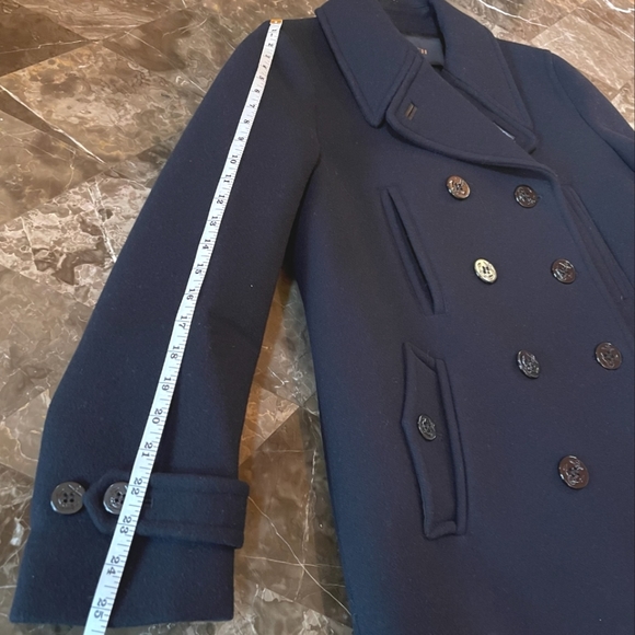 Coat - Picture 8 of 10